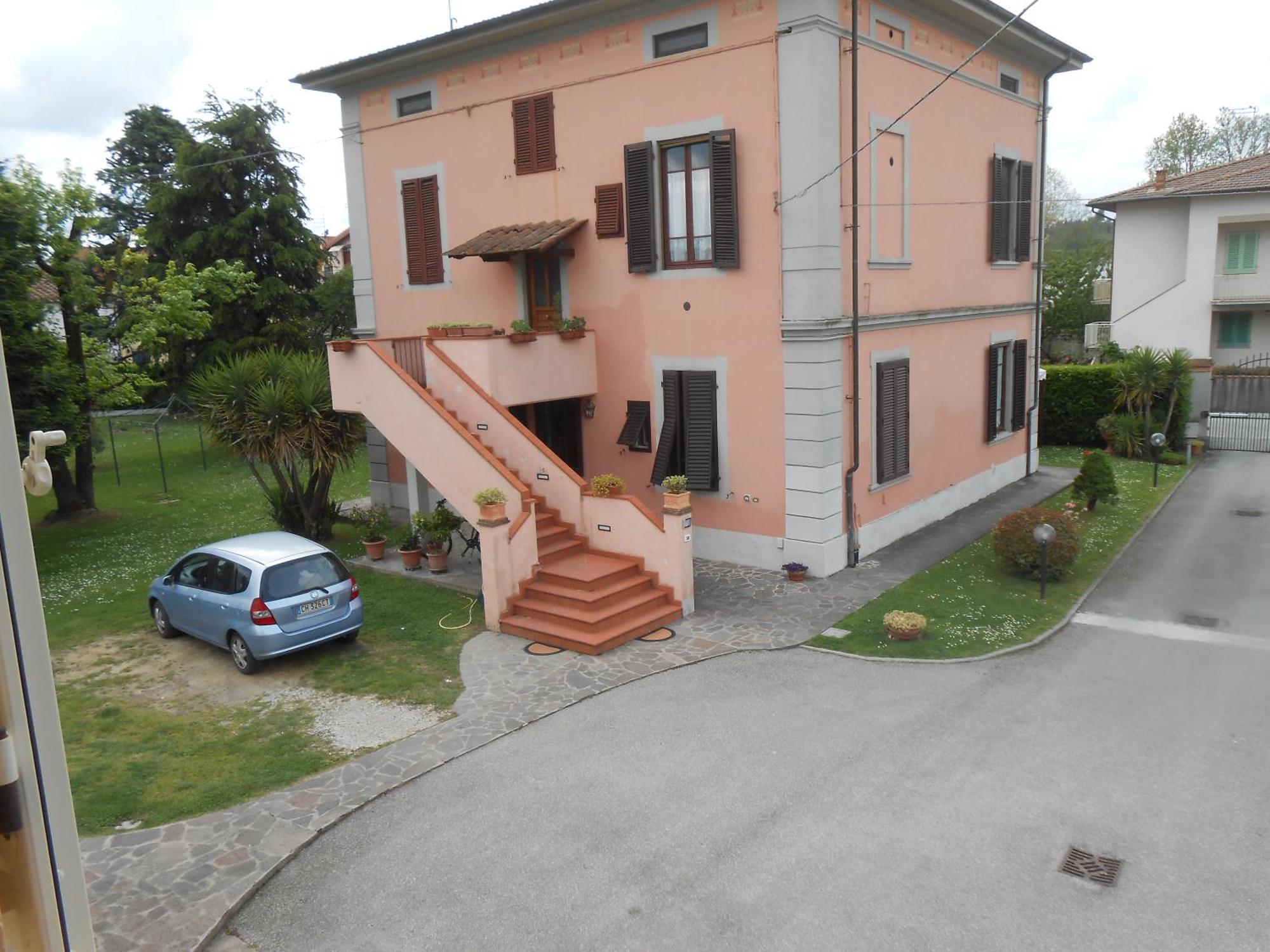Casa Vacanze Orsi Lucca Exterior foto