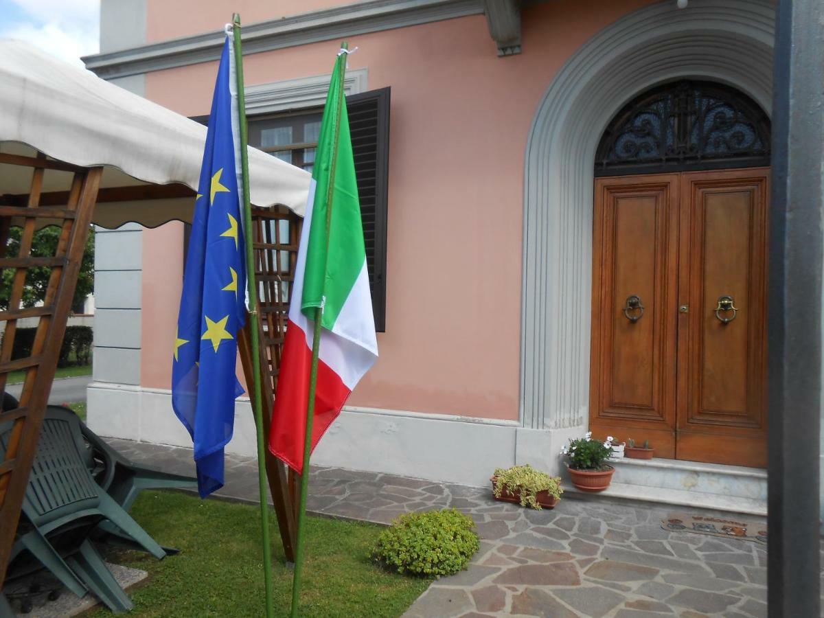 Casa Vacanze Orsi Lucca Exterior foto
