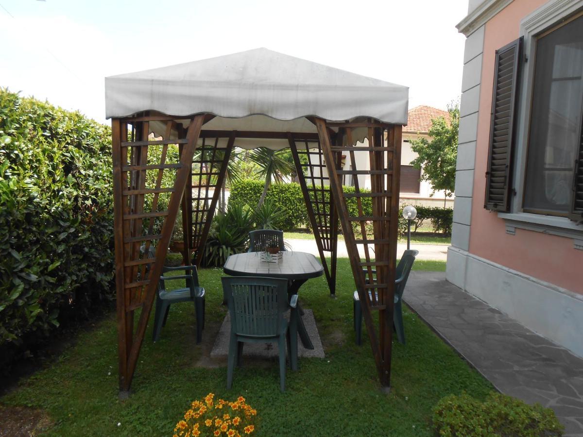 Casa Vacanze Orsi Lucca Exterior foto